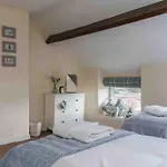 בית נופש Luxury Nestled In The Heart Of - Pet Friendly פיקרינג