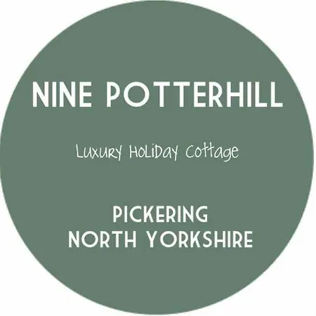 Luxury Nestled In The Heart Of - Pet Friendly Ferienhaus *